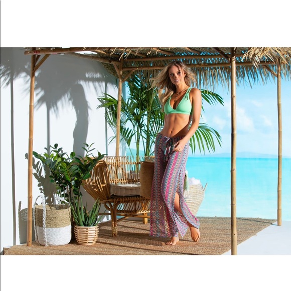 Becca Drawstring Side Slit Cover Up Pants NWT Small - Picture 5 of 6